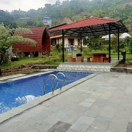 Wooden House Paseban Villa Bogor Luaran gambar